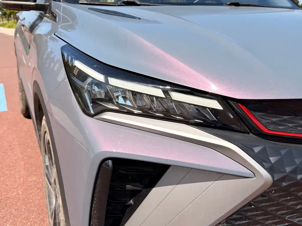 Geely Binyue — миниатюра 23