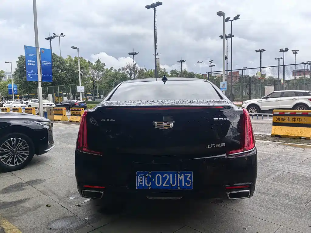 Cadillac XTS — миниатюра 6