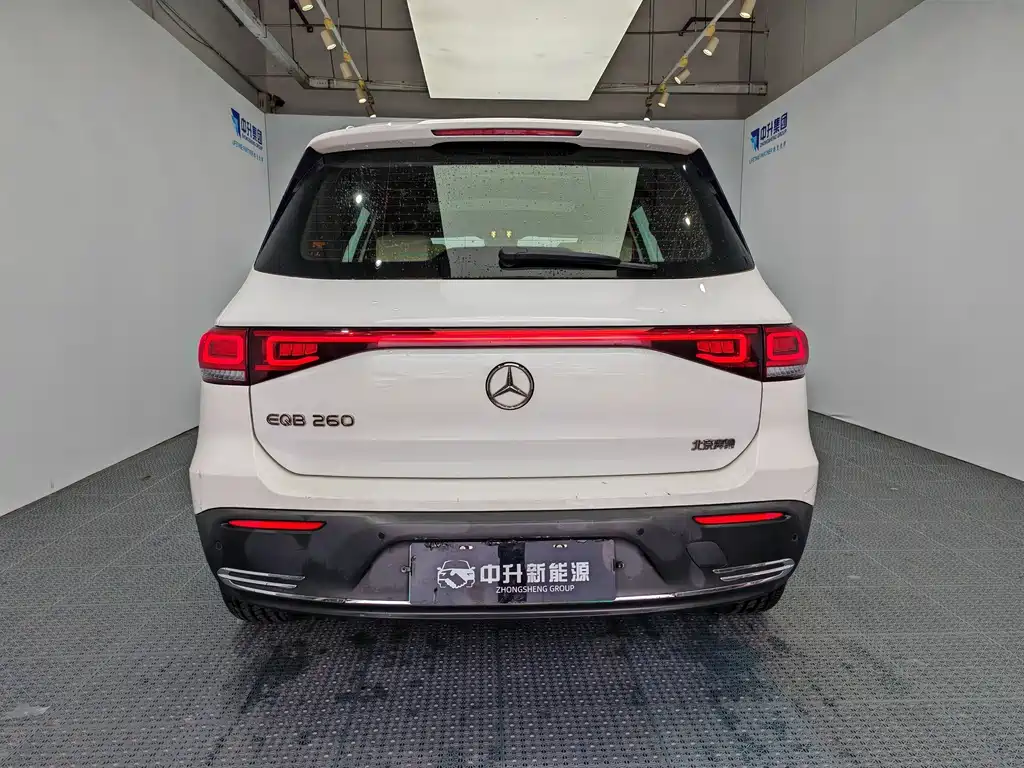 Mercedes-Benz EQB — миниатюра 5
