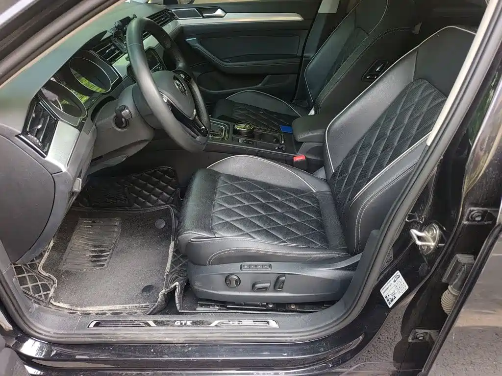 Volkswagen Magotan PHEV — миниатюра 18