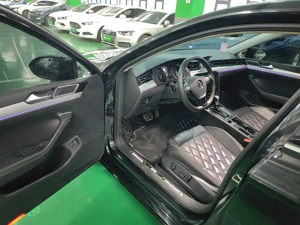 Volkswagen Magotan PHEV — миниатюра 19