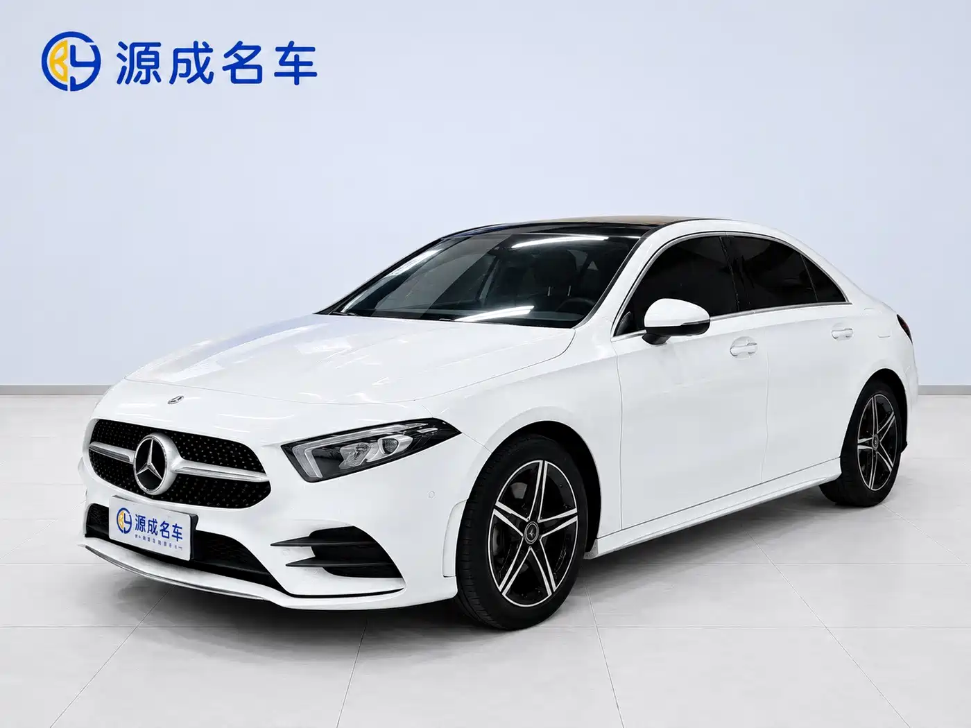 奔驰A级 2022款 改款三 A 200 L 运动轿车时尚型 2023