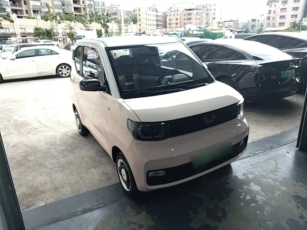 Wuling MINIEV — миниатюра 4