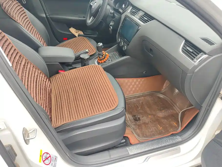 Skoda Octavia — миниатюра 8