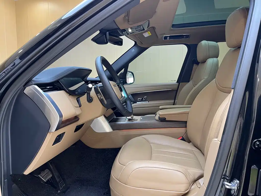 Land Rover Range Rover — миниатюра 4