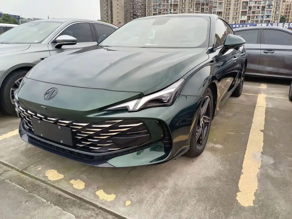MG MG7
