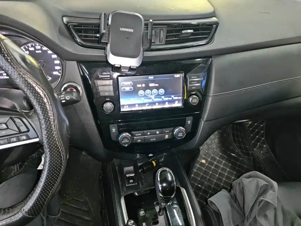 Nissan X-Trail — миниатюра 13