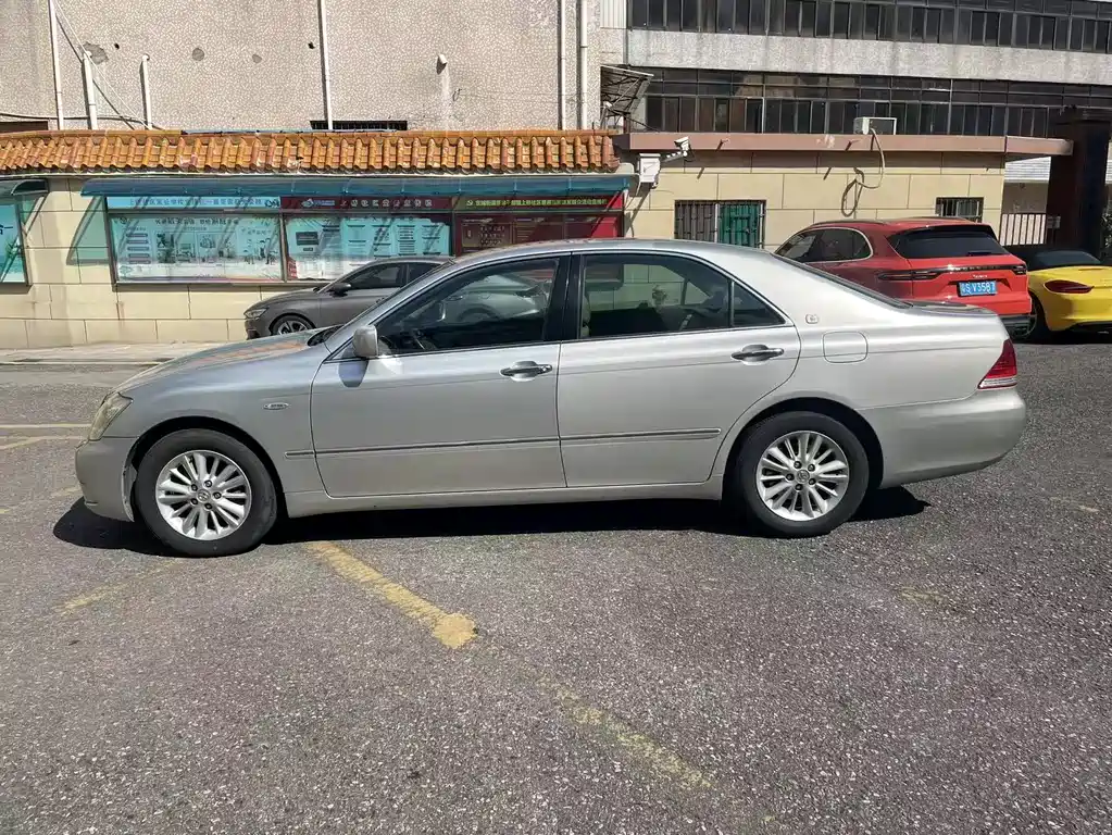 Toyota Crown 2006 2.5L Royal