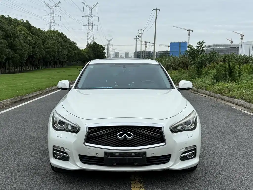 Infiniti Q50L — миниатюра 2