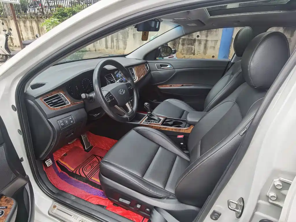 Hyundai Mistra — миниатюра 6