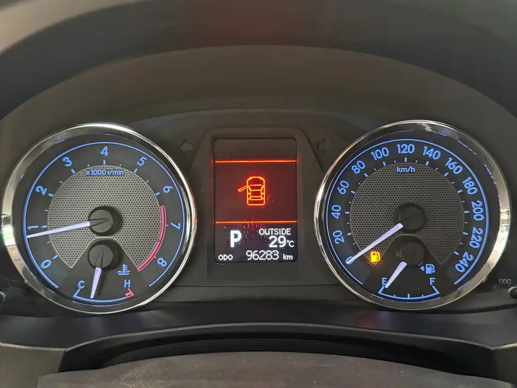 Toyota Corolla — миниатюра 11