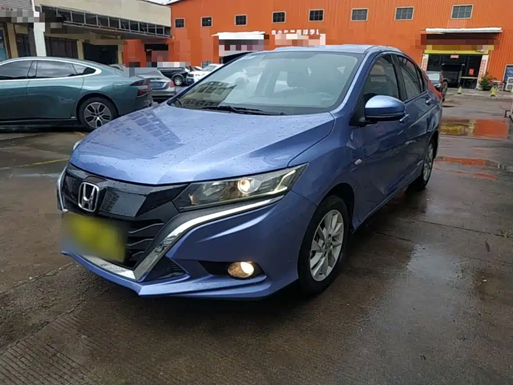Купить Honda Gienia