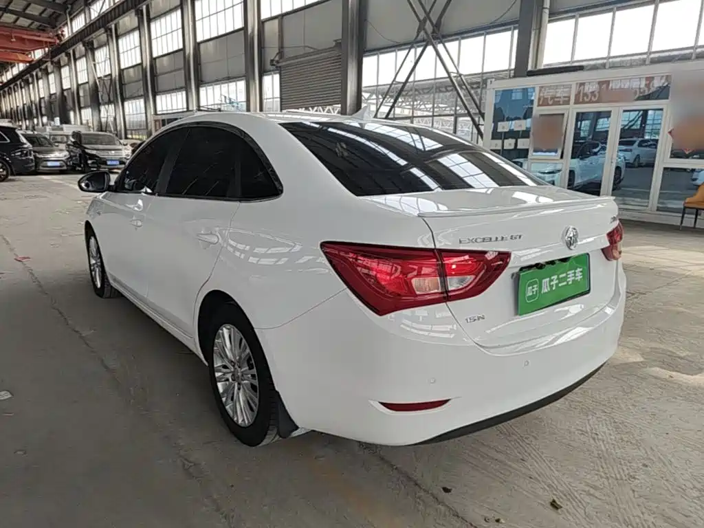 Buick Excelle — миниатюра 5