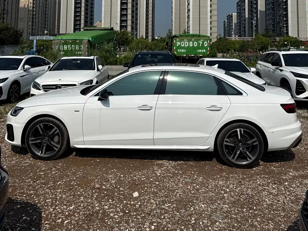 Audi A4L 2020 40 TFSI Fashion