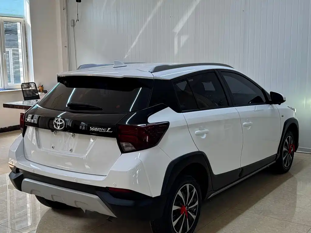 TOYOTA YARIS L ZHIXUAN