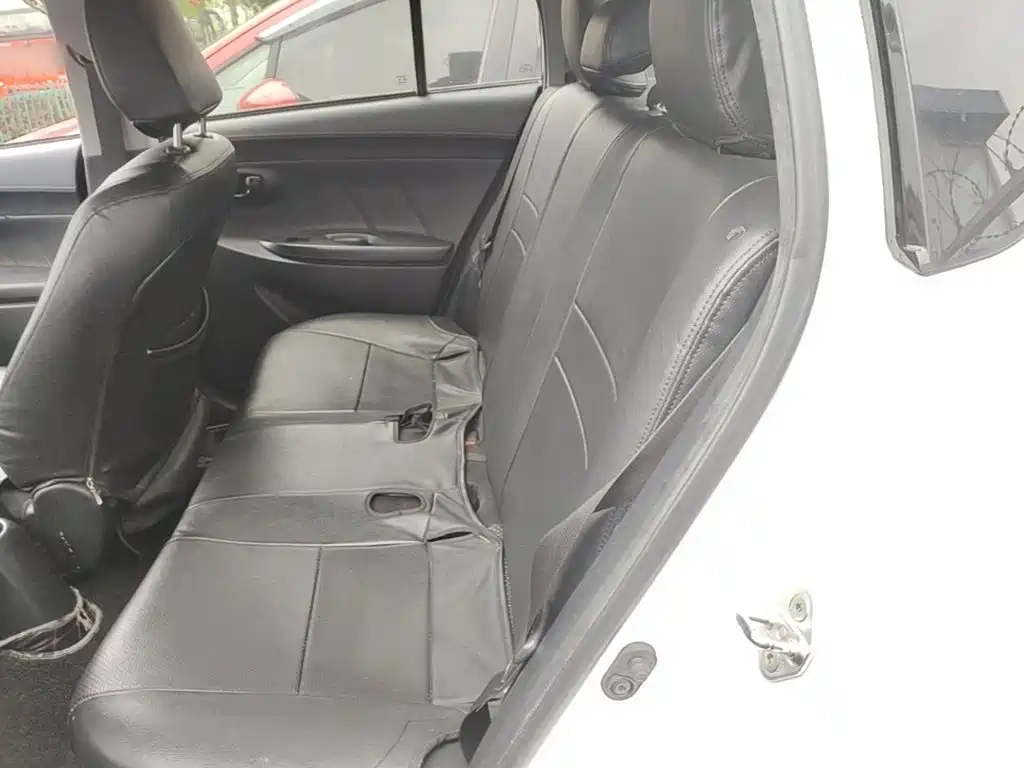Toyota Vios FS — миниатюра 17