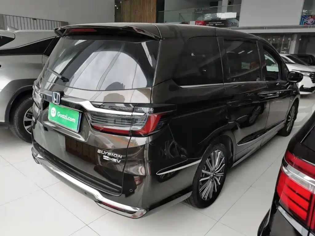 Honda Elysion — миниатюра 7