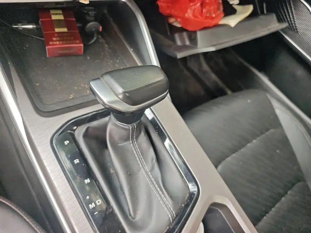 Geely Emgrand — миниатюра 10