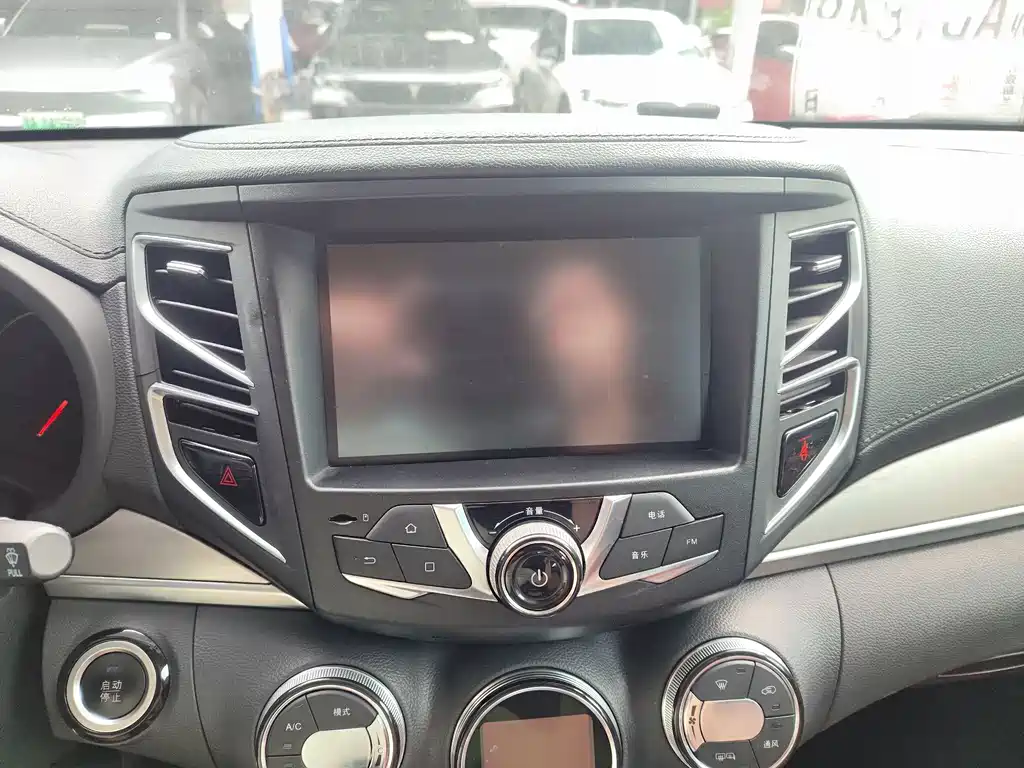 BYD Song — миниатюра 6