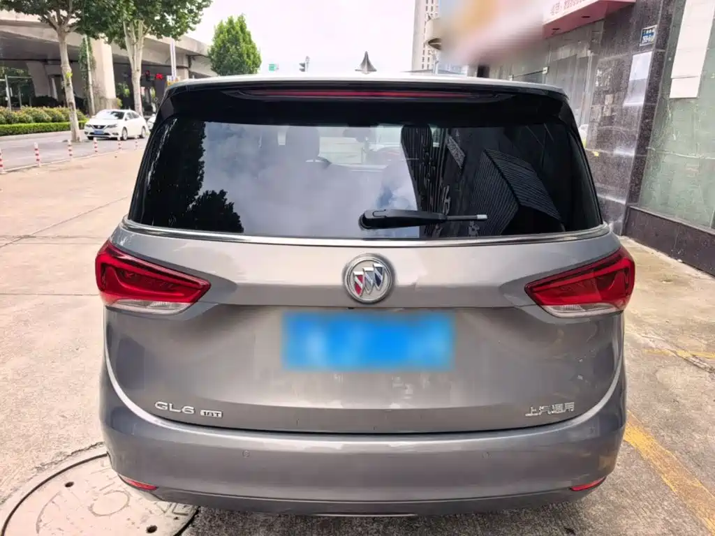 Buick GL6 — миниатюра 6