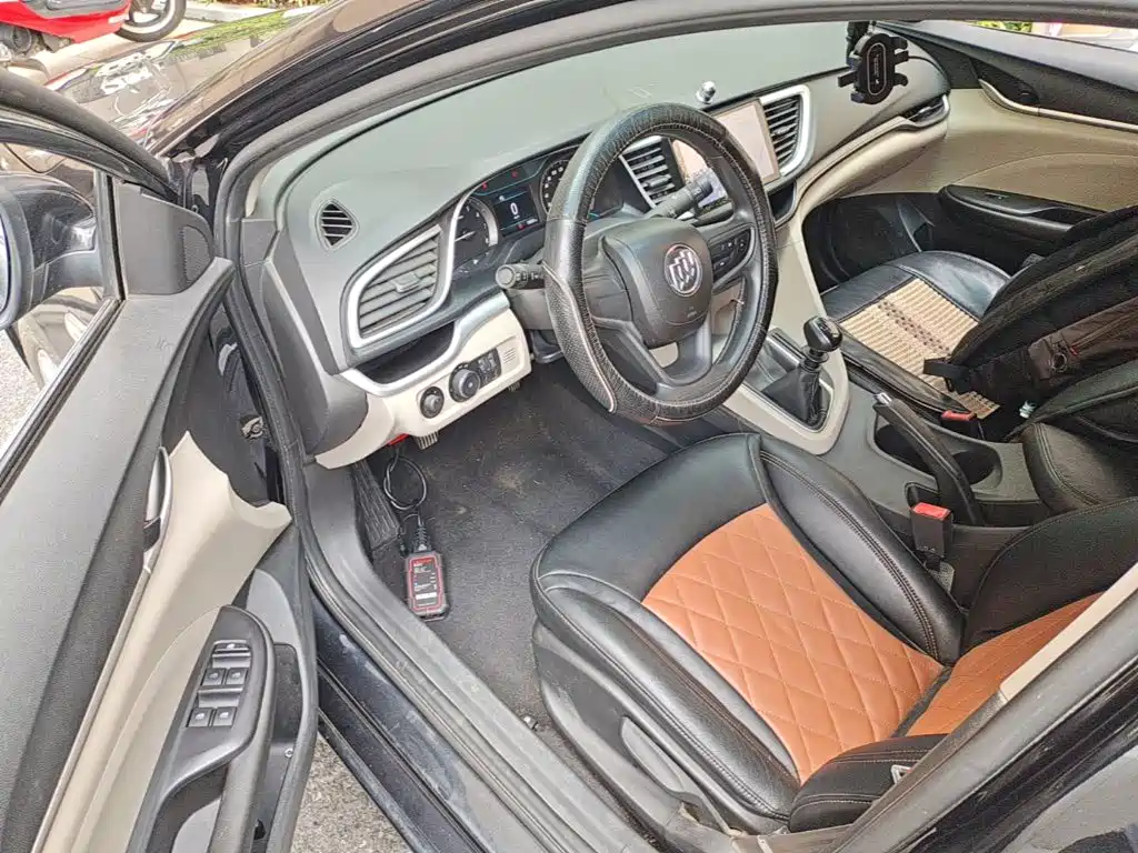 Buick Excelle — миниатюра 16