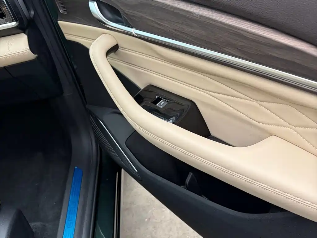 Geely Xingyue L — миниатюра 6