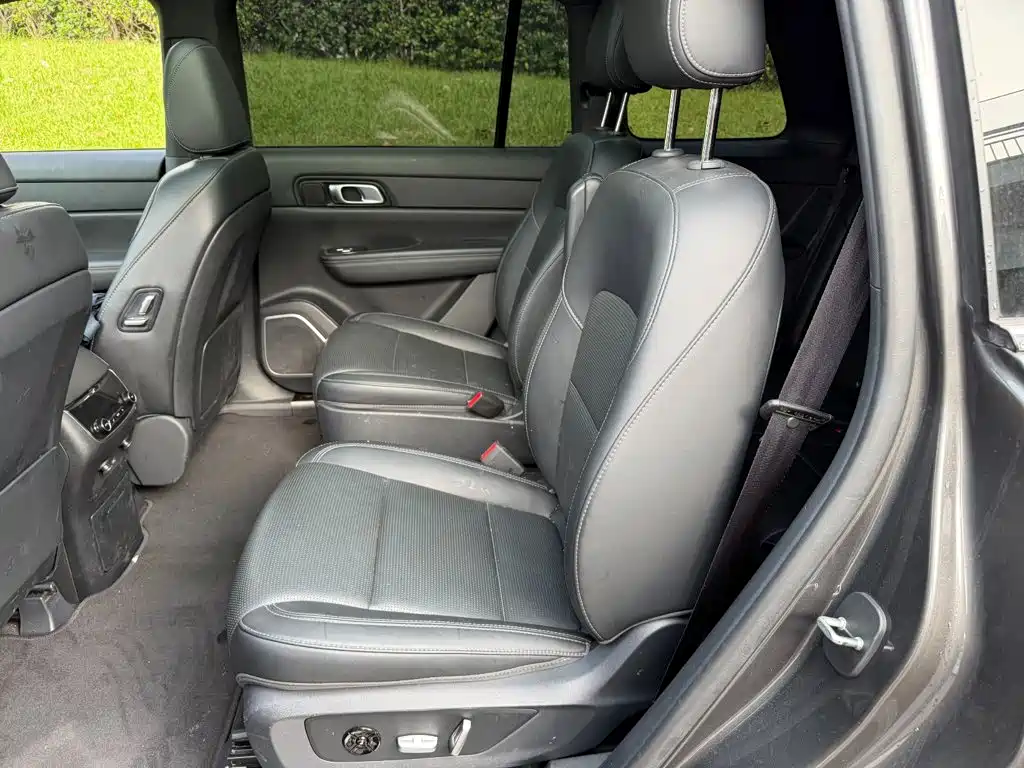 Li Auto Li ONE — миниатюра 12