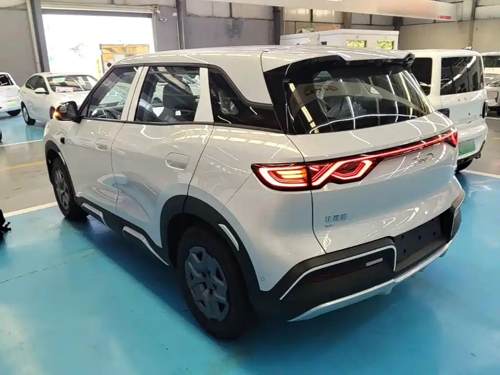 BYD Yuan UP — миниатюра 5