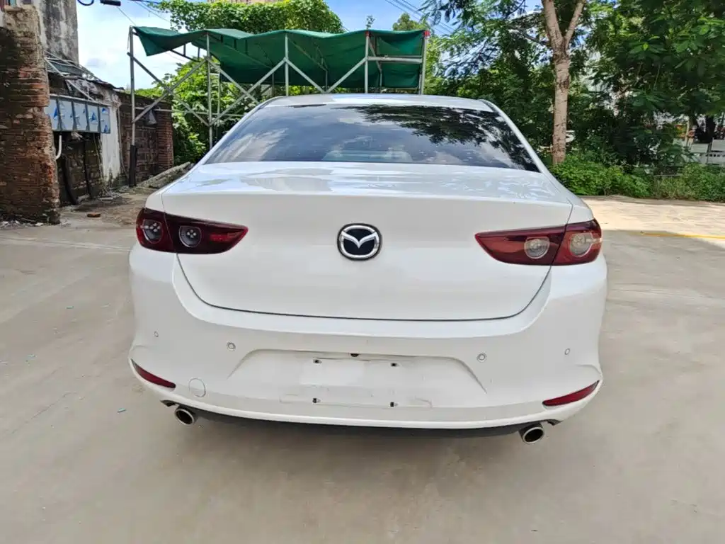 Mazda 3 Axela — миниатюра 6