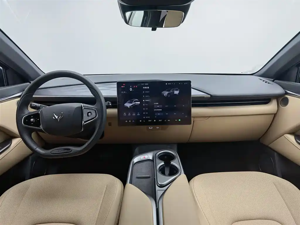 ARCFOX EXTREME FOX POLAR FOX ALPHA T5