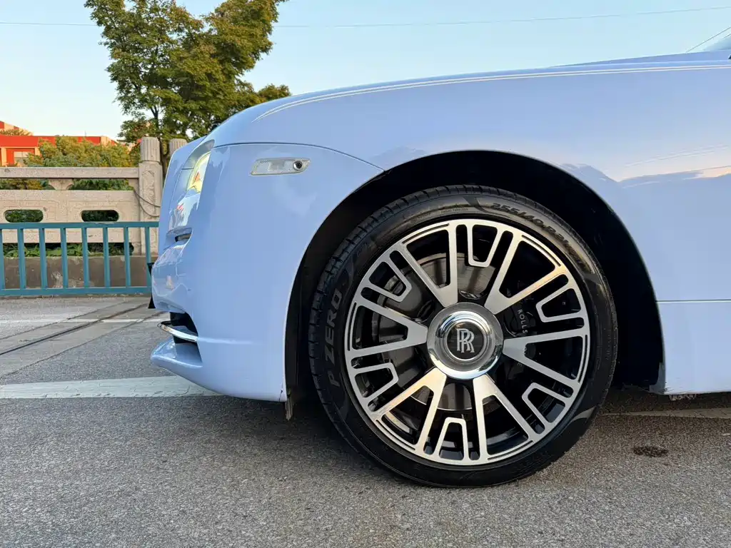 Rolls-Royce Wraith — миниатюра 3