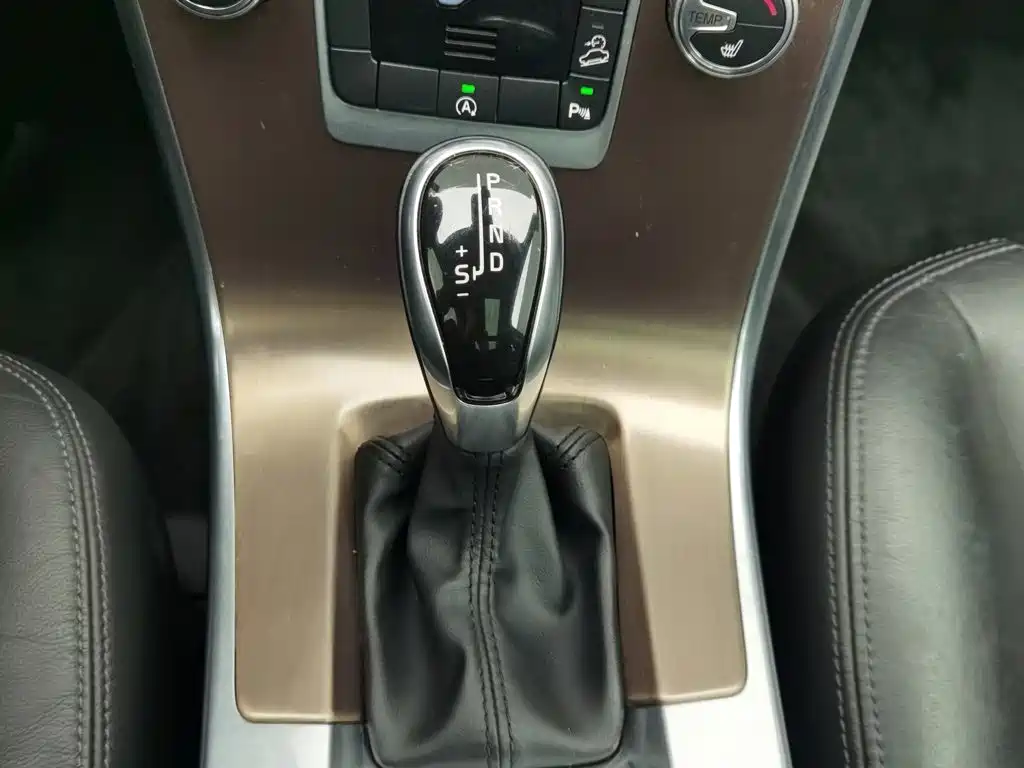 Volvo XC60 — миниатюра 13