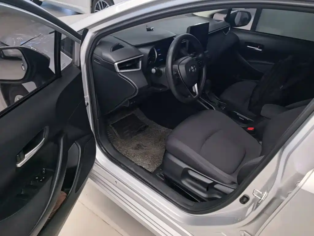 Toyota Corolla — миниатюра 21
