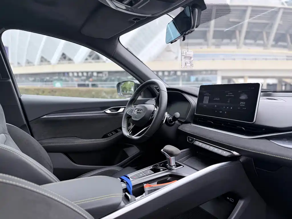 Geely Xingrui — миниатюра 13