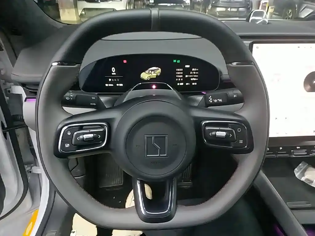Zeekr Крайний Криптон 007 GT — миниатюра 11