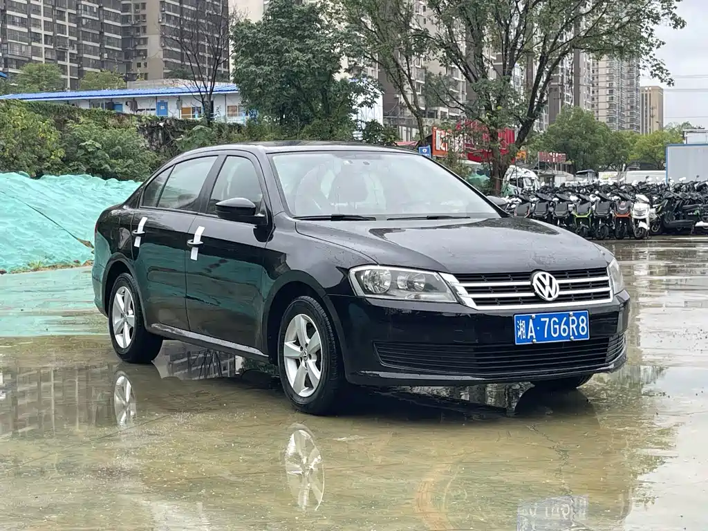 Volkswagen Lavida — миниатюра 3