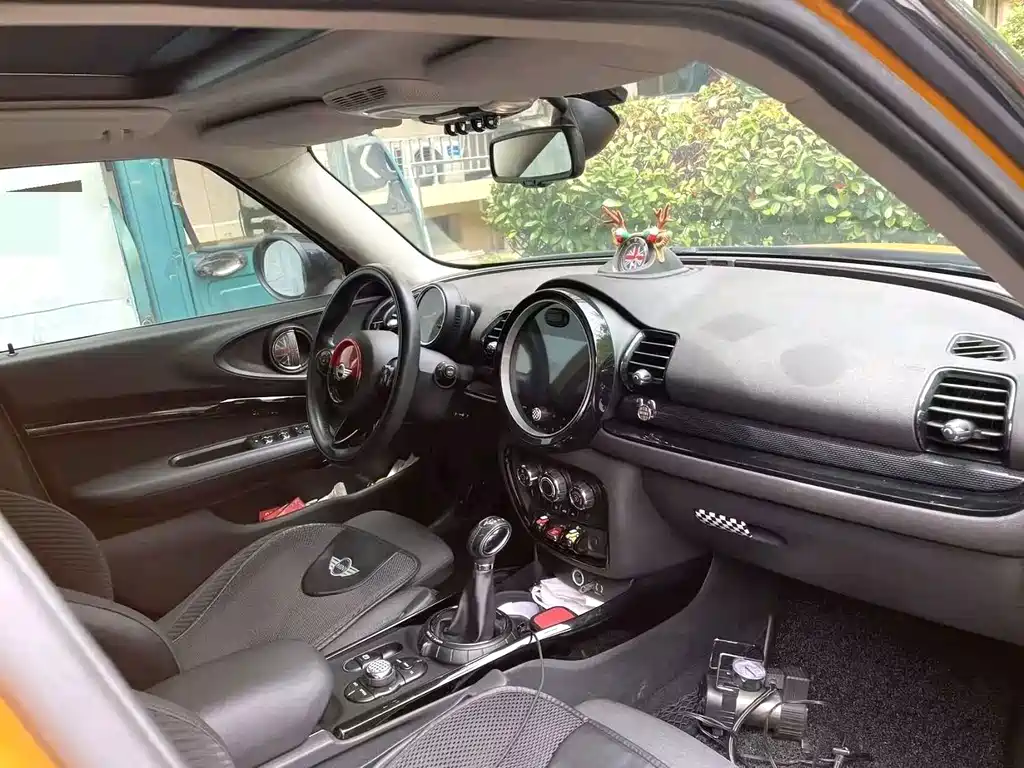 MINI Mini Clubman — миниатюра 6