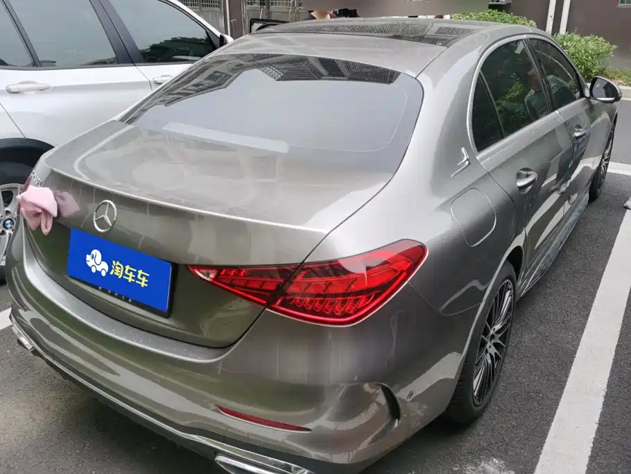 奔驰C级 2025款 改款 C 260 L 运动版 2025