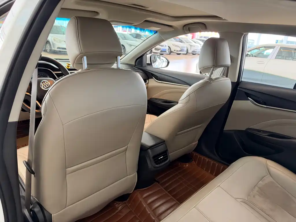 Buick Excelle — миниатюра 17
