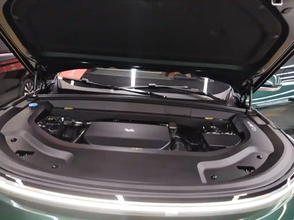Li Auto Li L9 — миниатюра 20