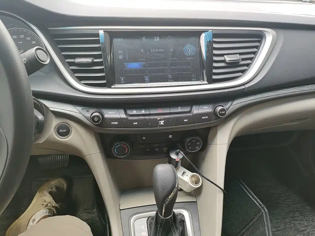 Buick Excelle — миниатюра 13