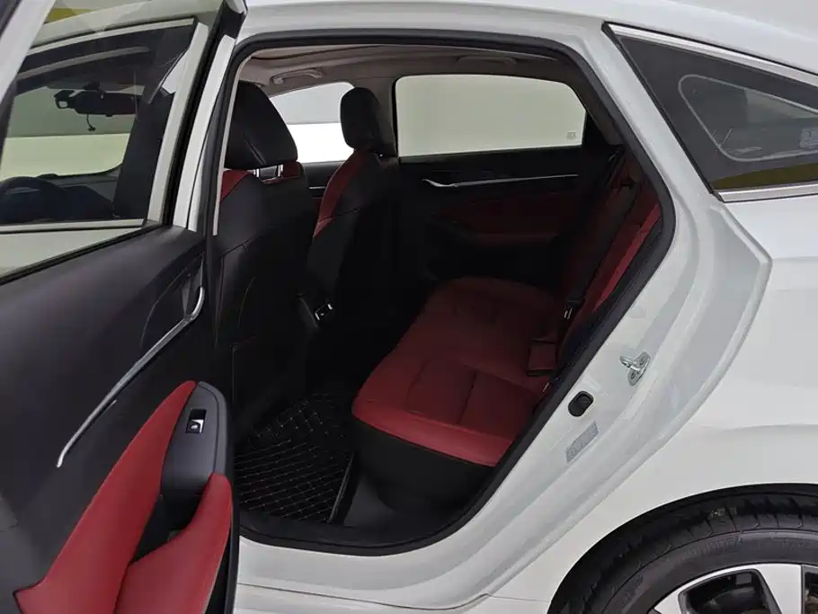 Changan Eado — миниатюра 11