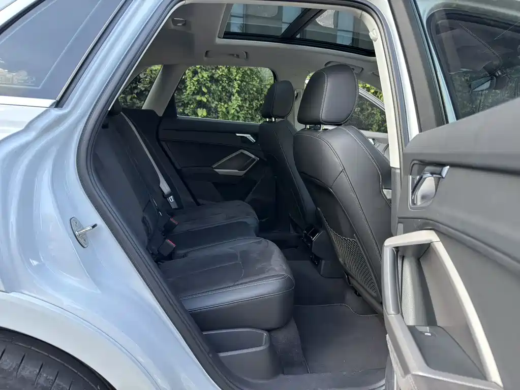 Audi Q3 — миниатюра 13