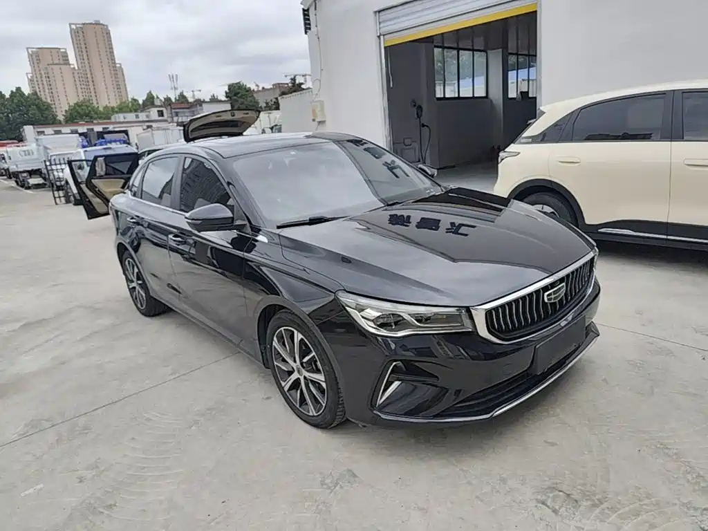 Geely Emgrand — миниатюра 4