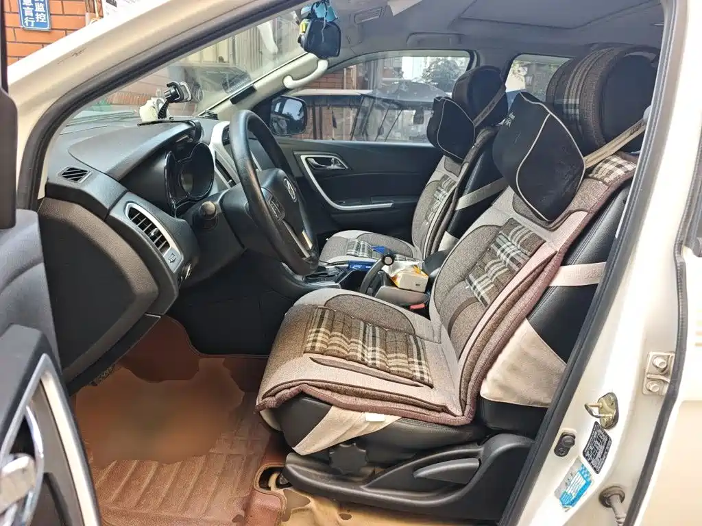 JMC Yusheng S350 — миниатюра 11