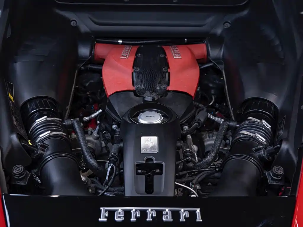 Ferrari F8 — миниатюра 12