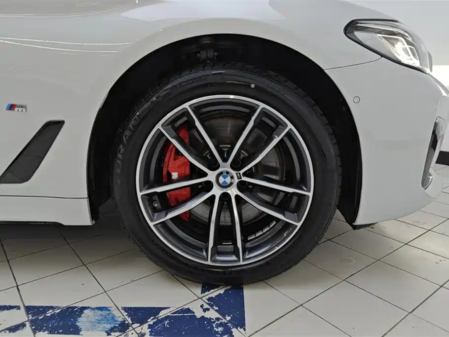 BMW 5 Series 5 2022 525Li M Sport