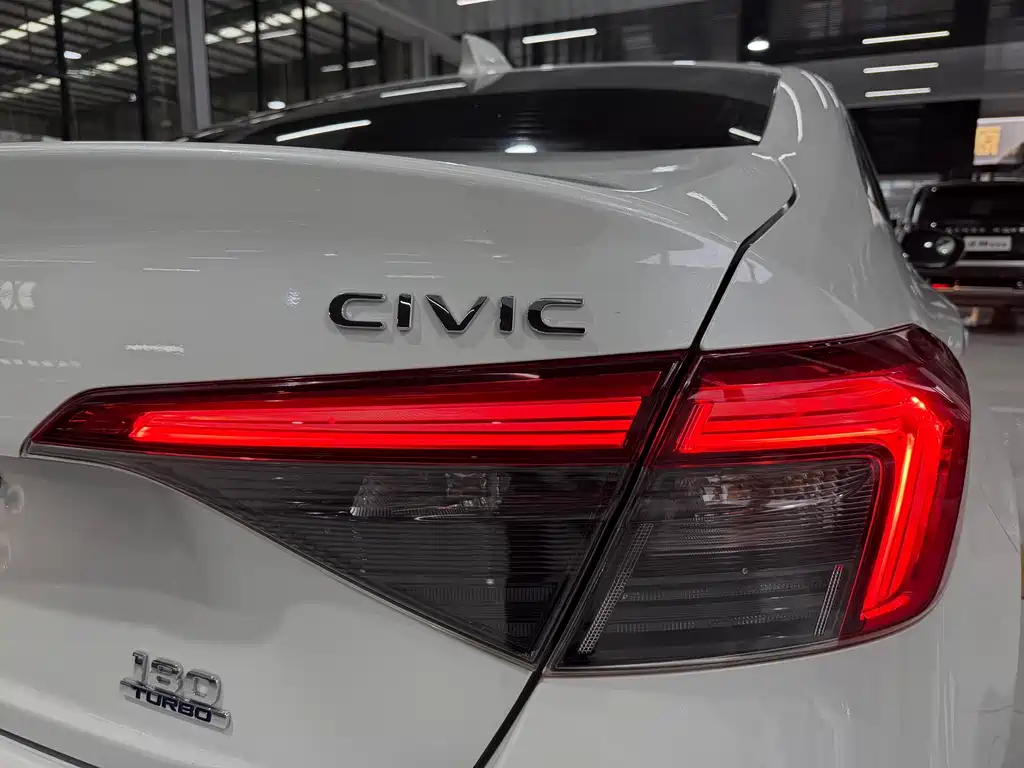 Honda Civic — миниатюра 11