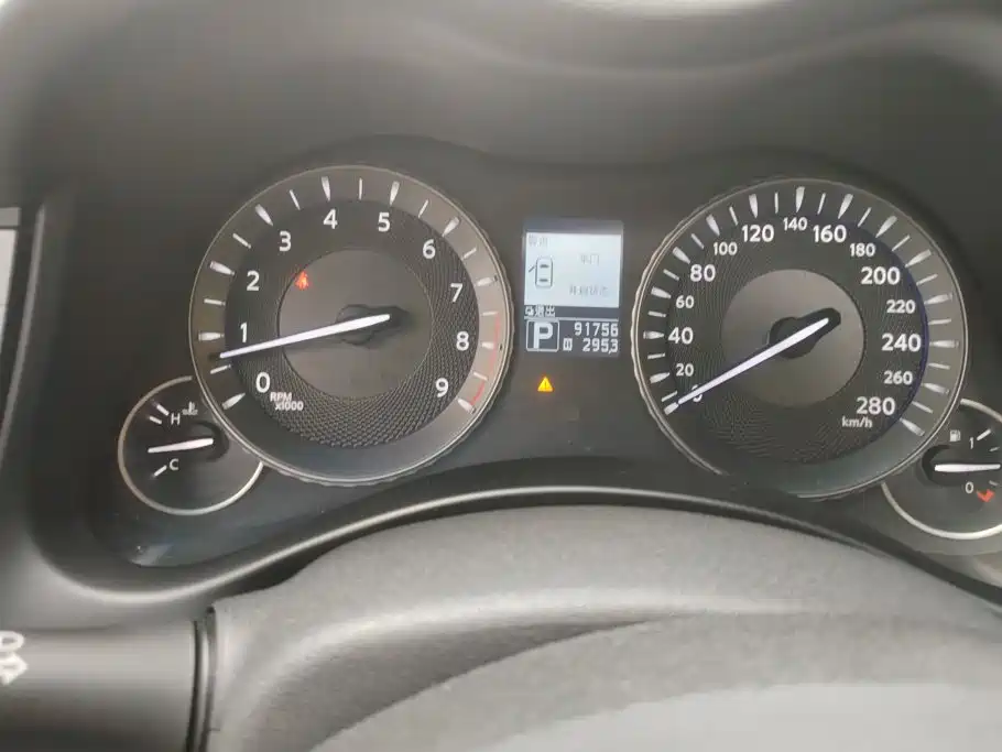 Infiniti Q70 — миниатюра 14