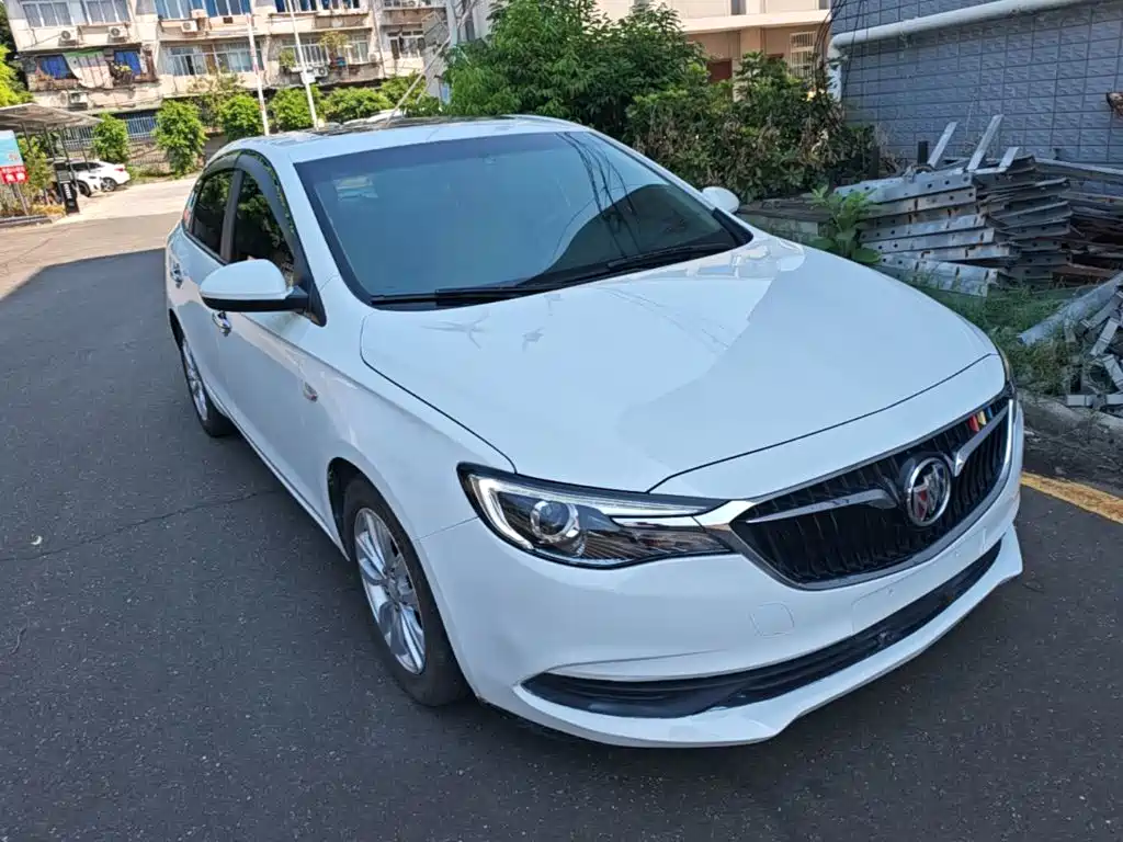 Buick Excelle — миниатюра 4